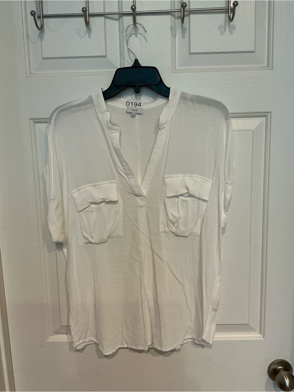 Relaxed White Split V-Neck Pocket Blouse